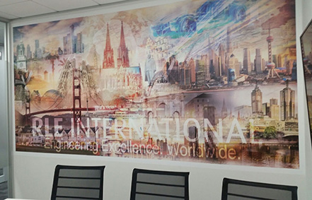 RLE International Kundenfoto Weltcollage als Wandtapete Wandansicht Kölner Dom Shanghai San Francisco